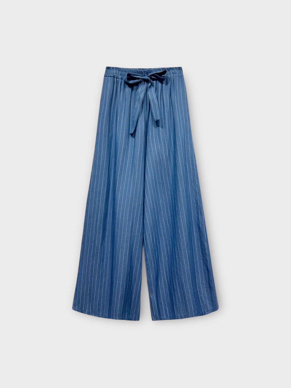 Pantalon fluide à fines rayures
