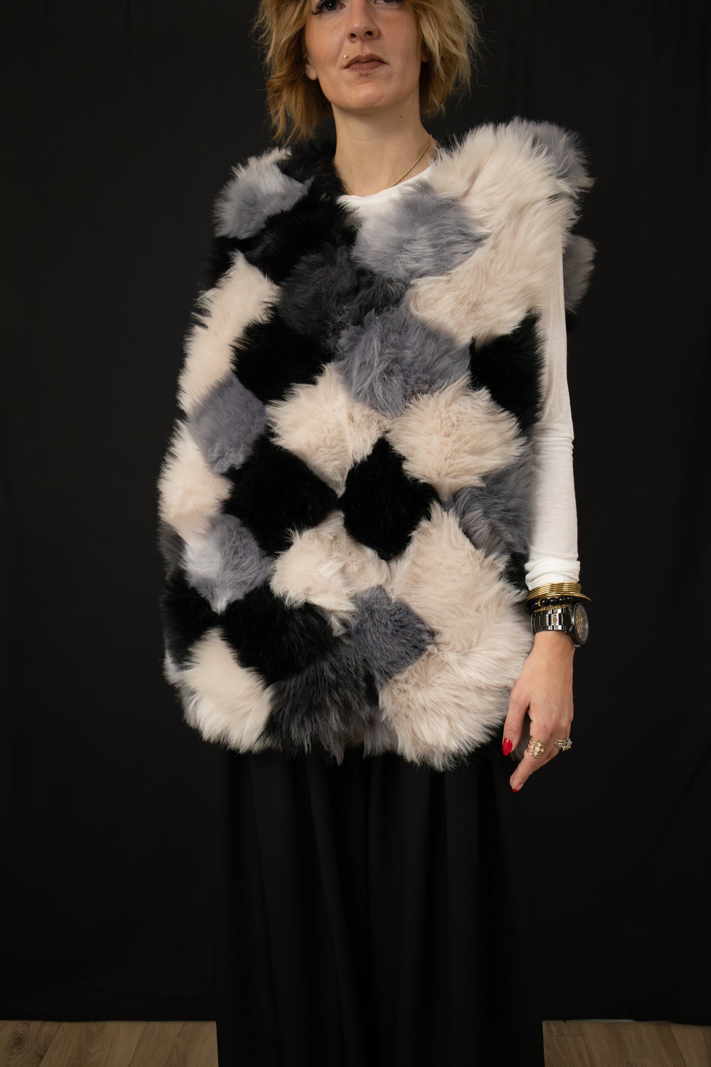 Veste sans manche fausse fourrure