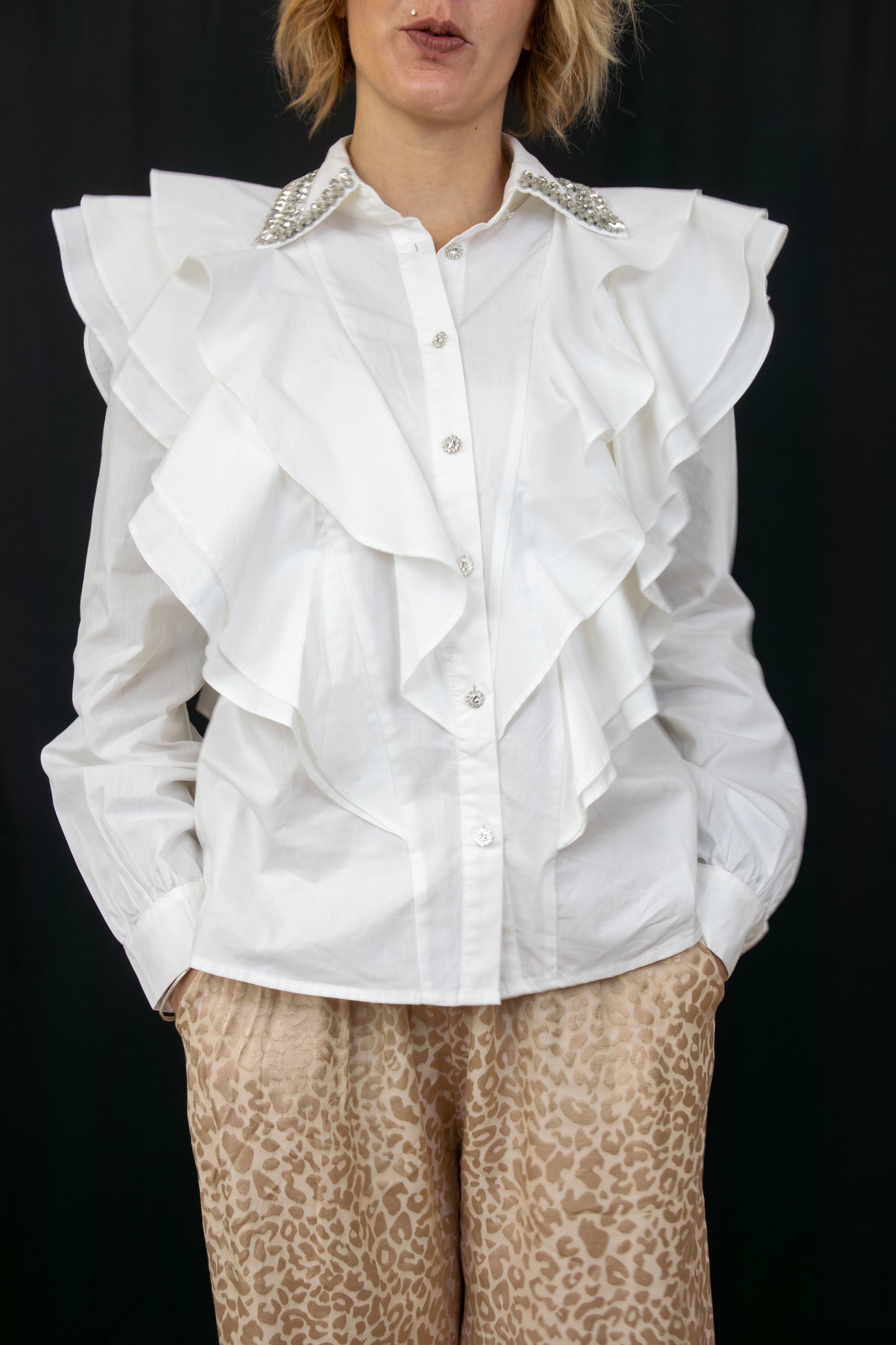 Chemise blanche volants