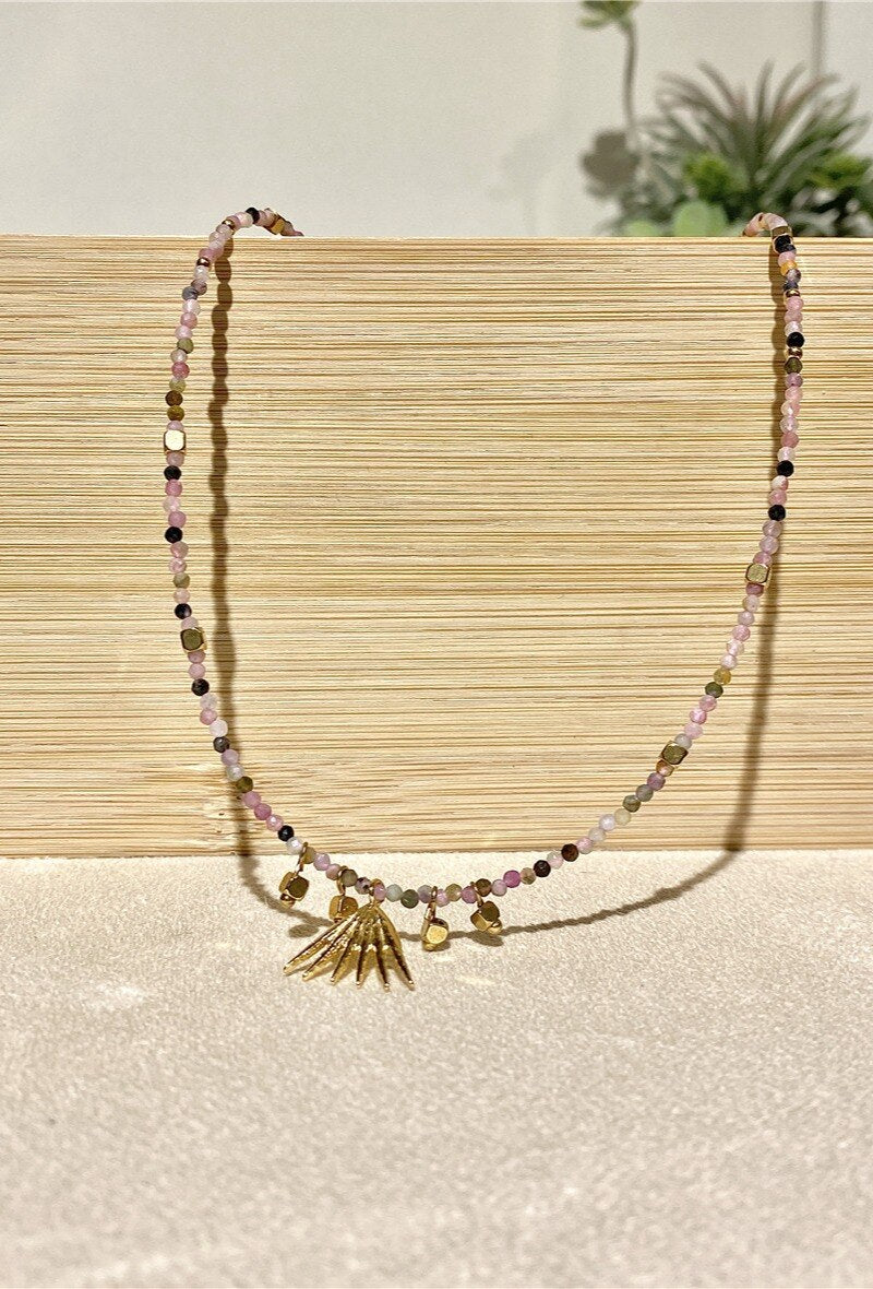 Collier fin en perles